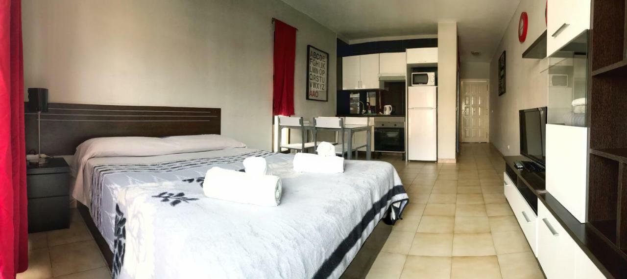 Apartamento Mareverde, Costa Adeje, Pool View Terrace *